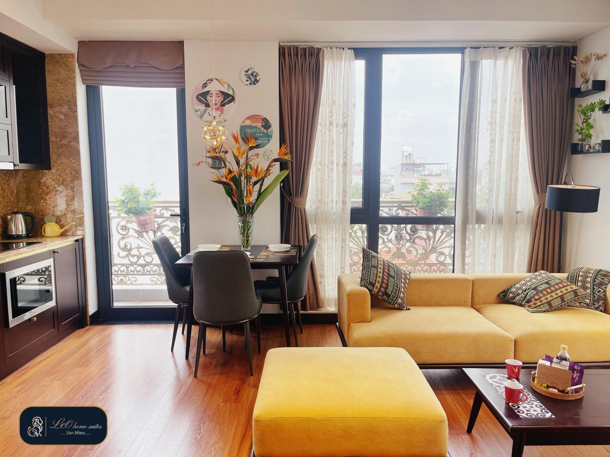 Home Suites -Natural Light -Projector -Spacious - 2Br Incenter Hanoi Buitenkant foto