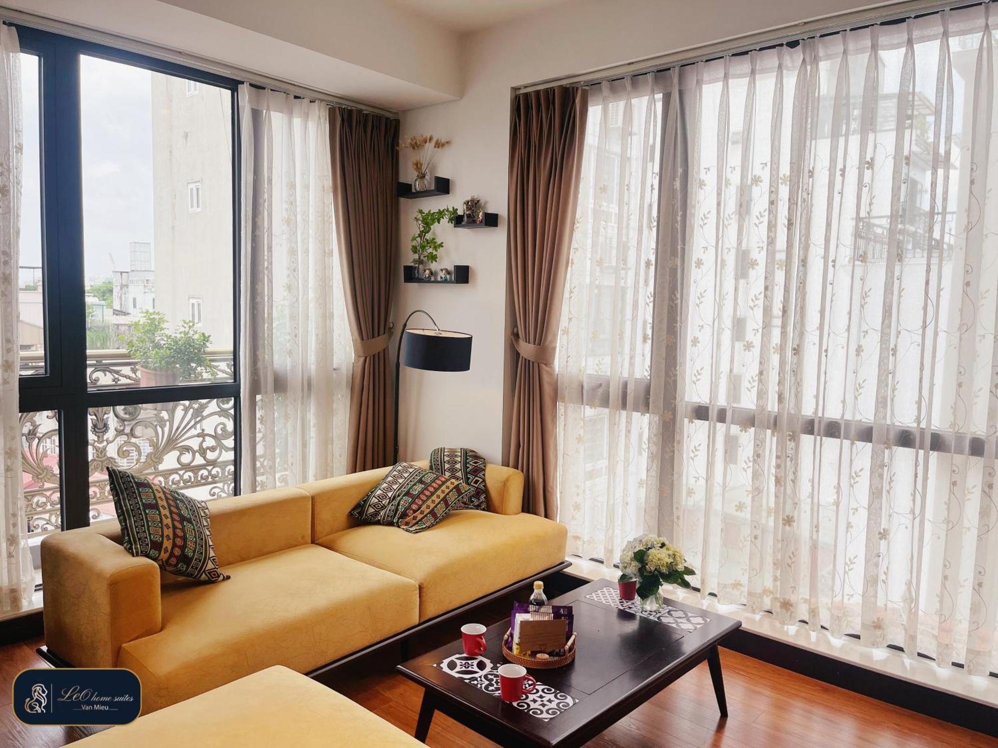 Home Suites -Natural Light -Projector -Spacious - 2Br Incenter Hanoi Buitenkant foto