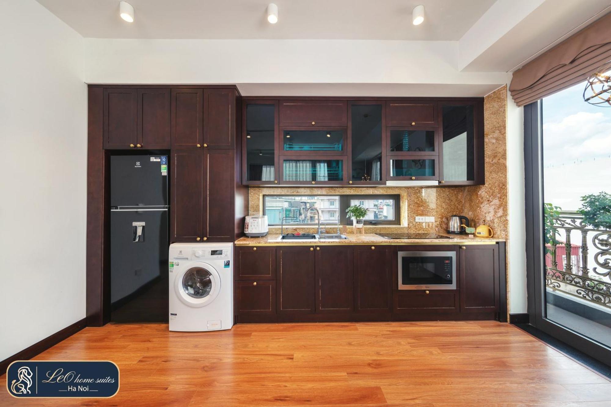 Home Suites -Natural Light -Projector -Spacious - 2Br Incenter Hanoi Buitenkant foto